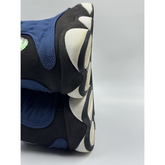Size 10 - Jordan 13 Retro Navy 2021DJ5982-400 - Picture 12 of 16
